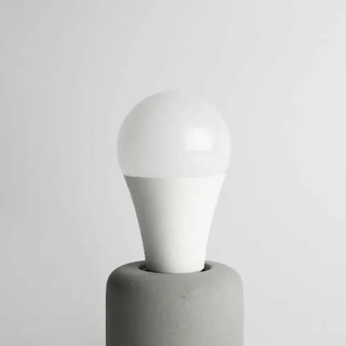 Lampe LED E27 WiFi 7W RVB+CCT